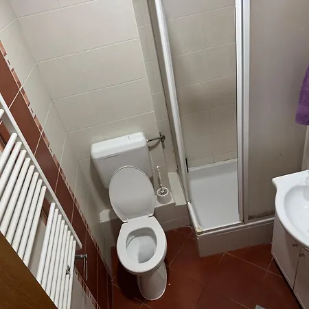 Ana Apartamento